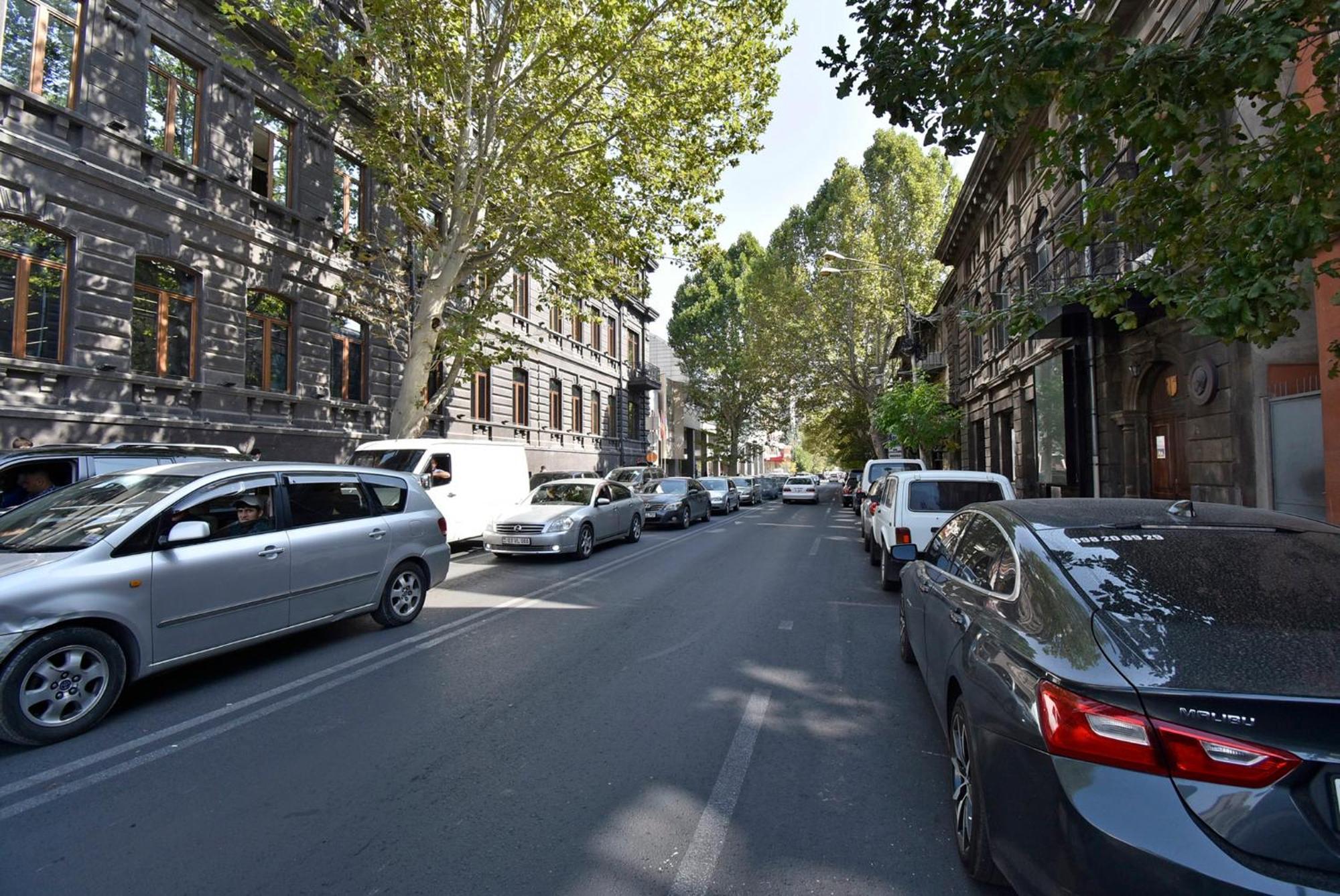 Luxury Apartments Near Republic Square, My Street Company Yerevan Exterior photo